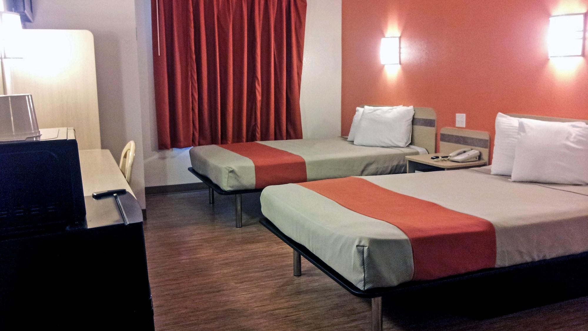 Motel 6 Sinton Tx Buitenkant foto