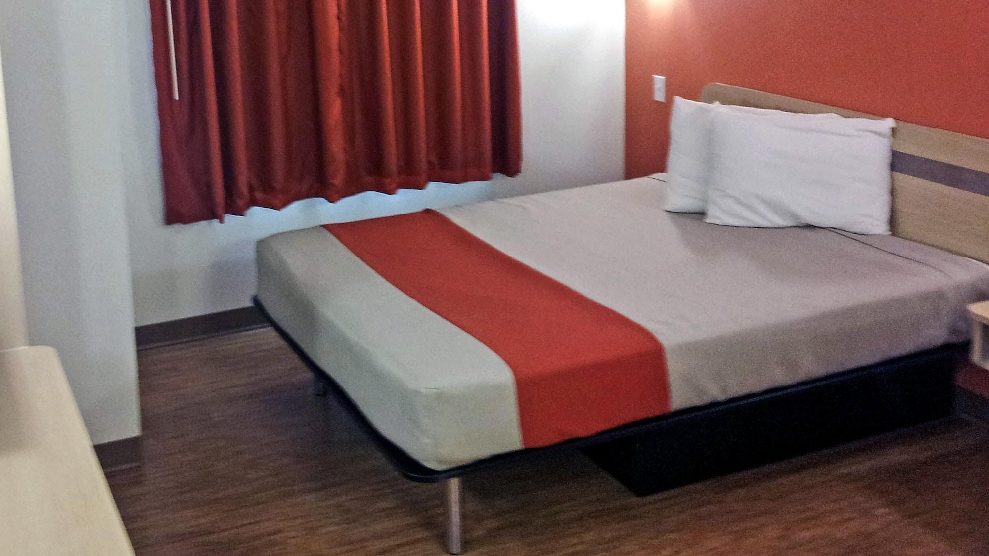 Motel 6 Sinton Tx Buitenkant foto